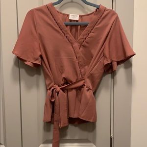Short Sleeve top